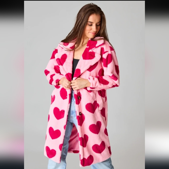 Buddy Love Jackets & Blazers - Buddy Love Zoey Oversized Faux Fur Coat in Blossom pink heart print NWT